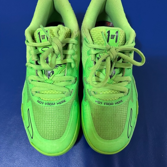 PUMA Lamelo Ball M.E.L.O. MB.01 Lo Volt Green Size 6.5 - Picture 6 of 11